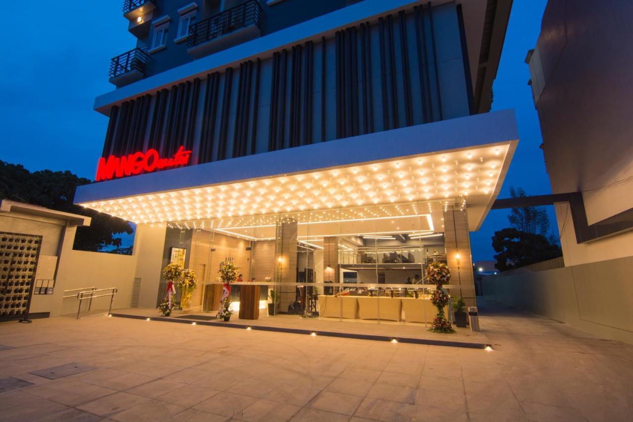 Mango Suites Cauayan Экстерьер фото