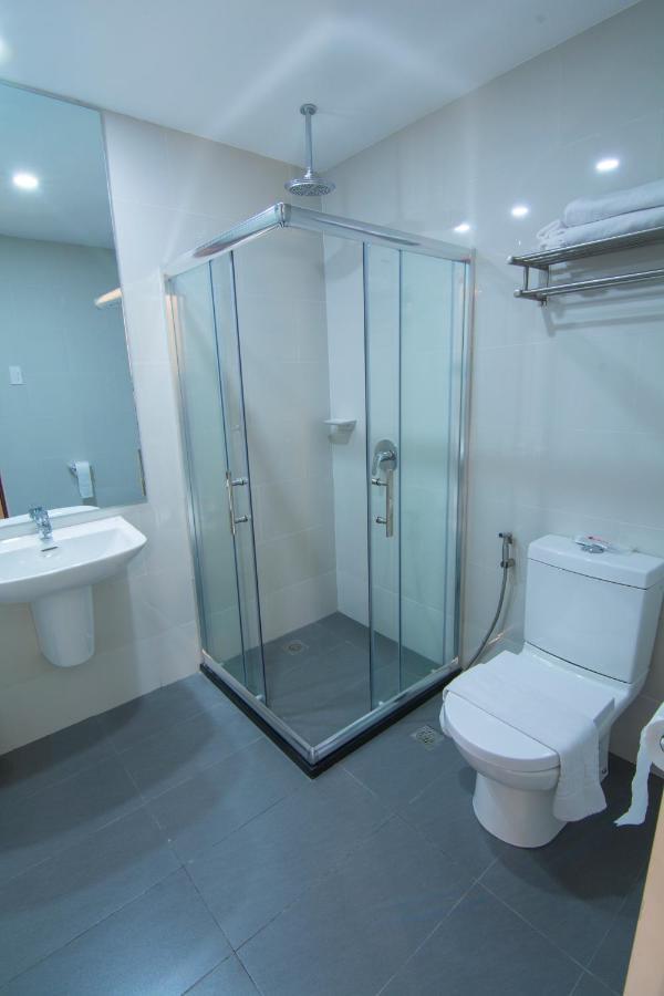 Mango Suites Cauayan Экстерьер фото
